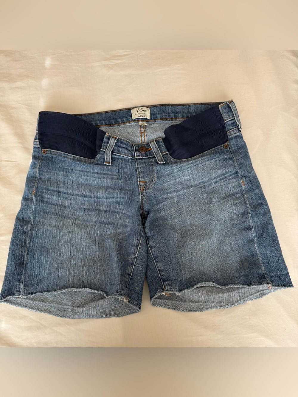 J. Crew Blue Denim Women’s Maternity Shorts Size 28 Underband